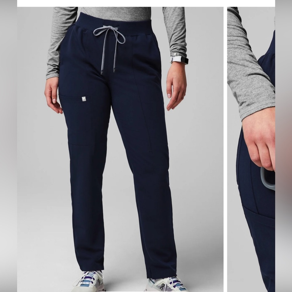 NWOT Fabletics Navy Ion Scrub Pamt